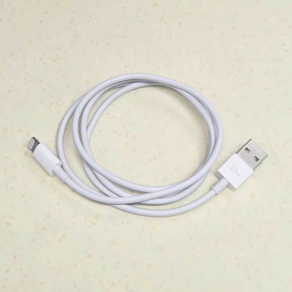 Charging Cable Photo