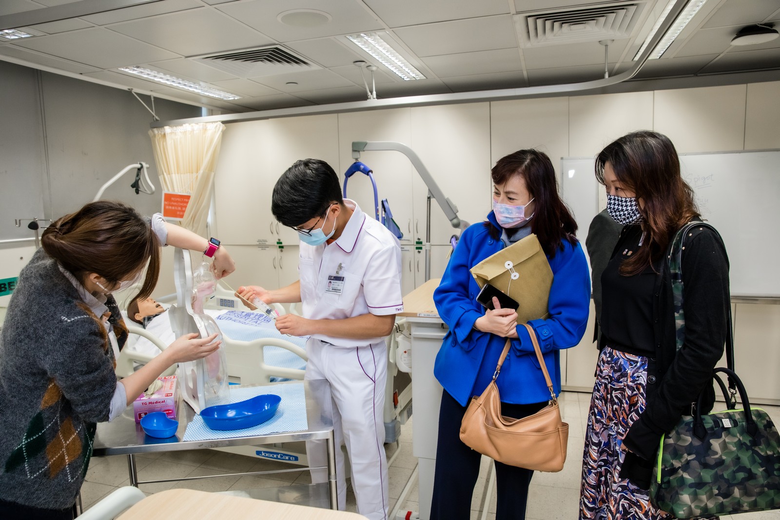 TWGHs Patient Simulator Donation Ceremony