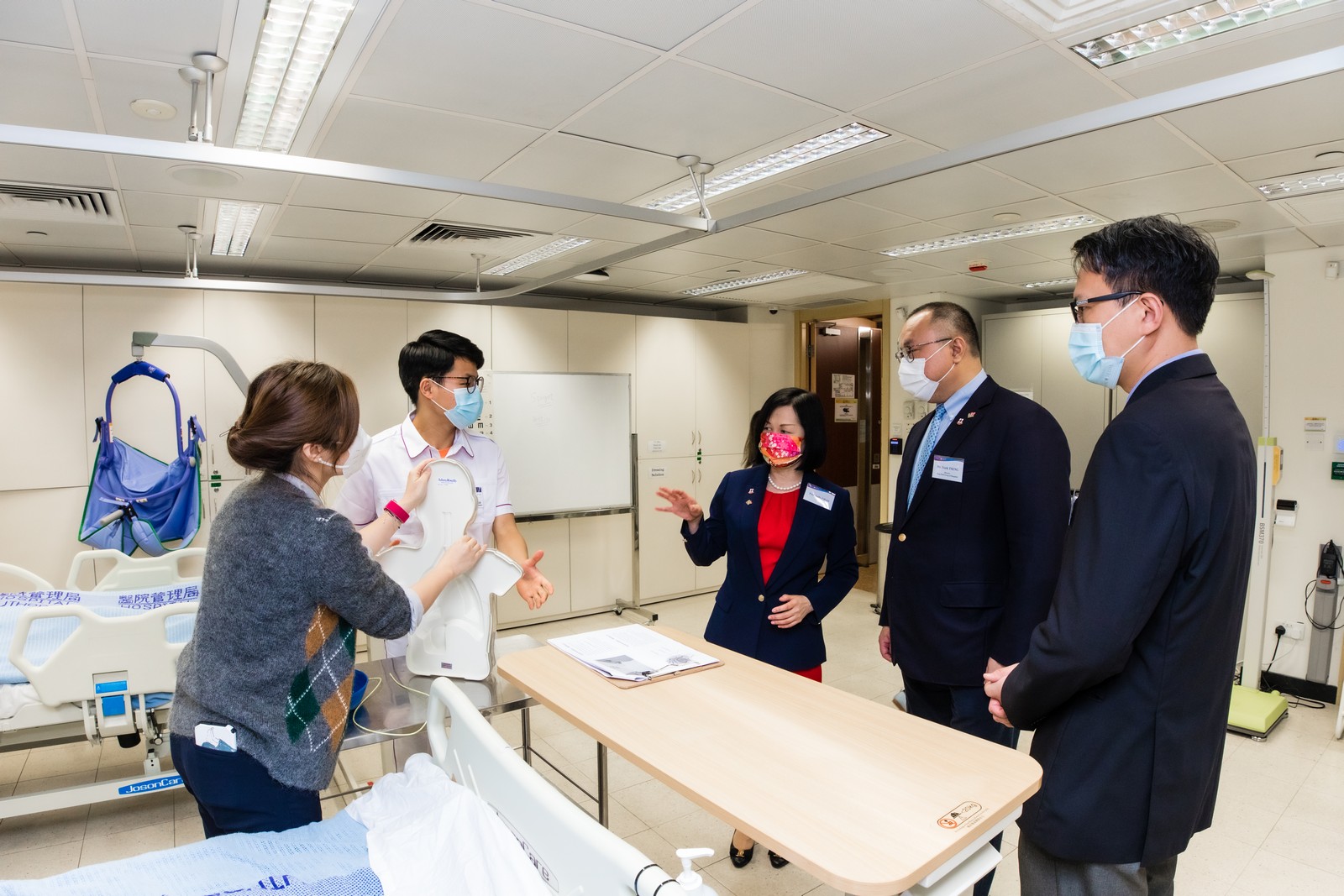 TWGHs Patient Simulator Donation Ceremony